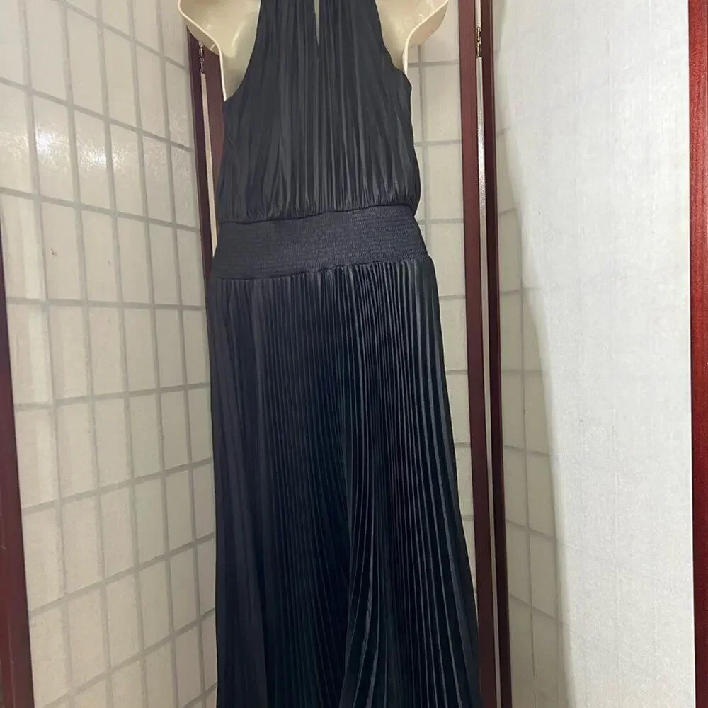 Elie Tahari elie tahari
